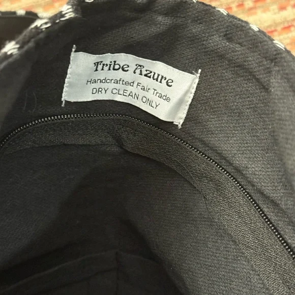 ❤️Chic Black and White Geometric Crossbody Bag - Picture 6 of 8